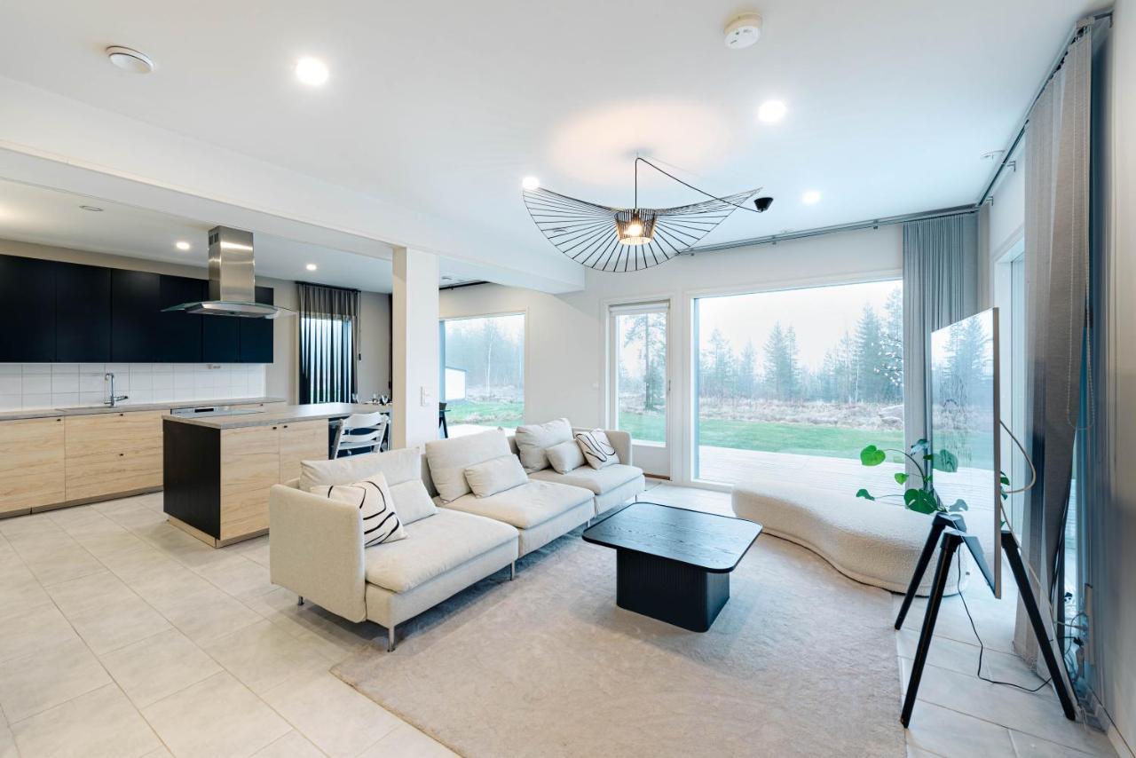 Villa Aurora Rovaniemi Bagian luar foto